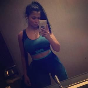 Meet your Posher, Bella